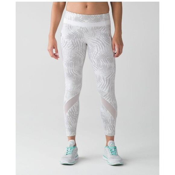 Lululemon Inspire Tight II 25" Palm Camo White Nimbus Size 10 - Picture 1 of 15